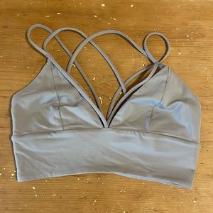 Lululemon size 6 sports bra